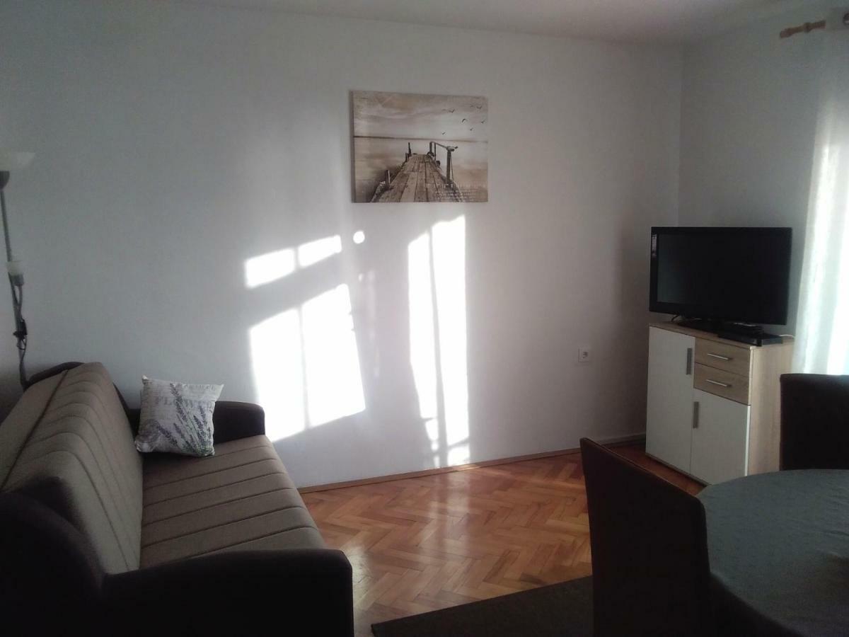 Apartment Nina Senj  Extérieur photo